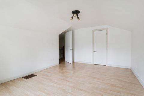 1001 S Linden St, Normal, IL 61761 photo 24