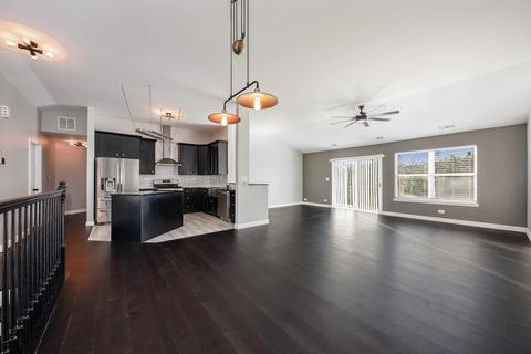 138 Millers Xing, Itasca, IL 60143 photo 3