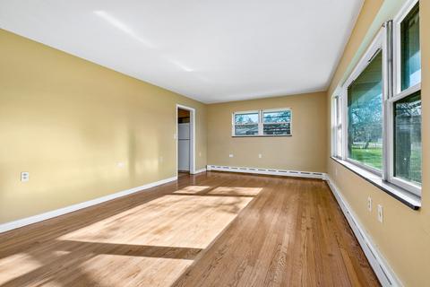212 E Reader St, Elburn, IL 60119 photo 8