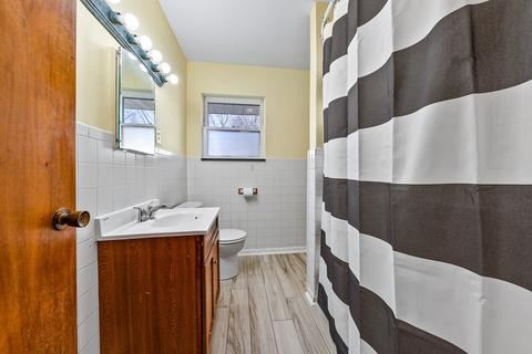 212 E Reader St, Elburn, IL 60119 photo 9