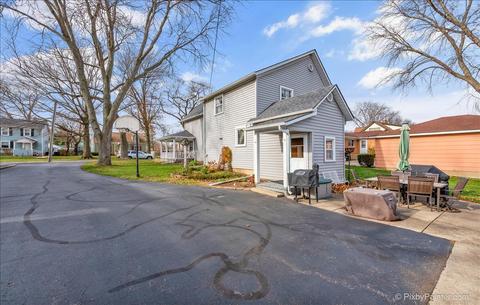 915 Augusta Ave, Elgin, IL 60120 photo 33