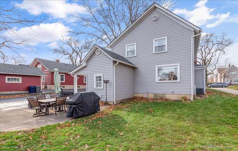 915 Augusta Ave, Elgin, IL 60120 photo 32