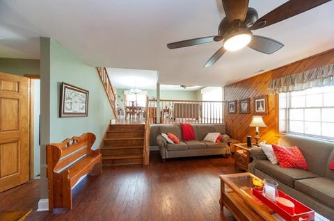 720 Jody Ln, Hoffman Estates, IL 60169 photo 25