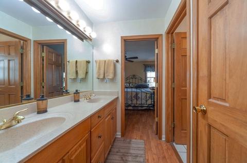 720 Jody Ln, Hoffman Estates, IL 60169 photo 22