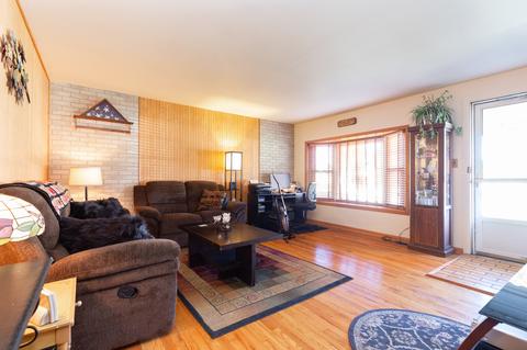 9012 Martin Ln, Bridgeview, IL 60455 photo 8