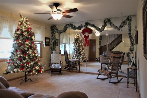 2050 Harvard Ln, Elgin, IL 60123 photo 3