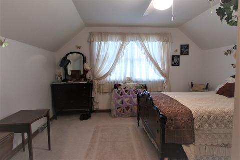 2050 Harvard Ln, Elgin, IL 60123 photo 16