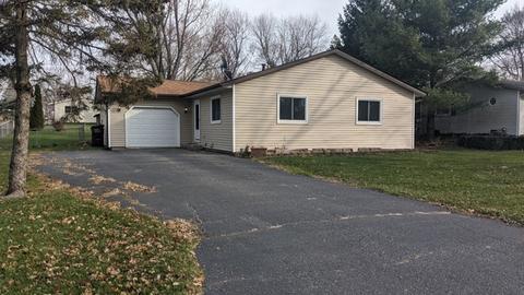 1702 Meadow Ln, Mchenry, IL 60050 photo 1