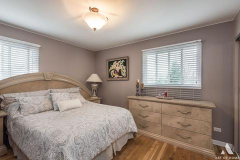 650 Frederick Ln, Hoffman Estates, IL 60169 photo 18