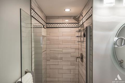 650 Frederick Ln, Hoffman Estates, IL 60169 photo 13