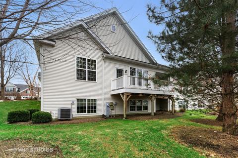 1053 Riviera Dr, Elgin, IL 60124 photo 23