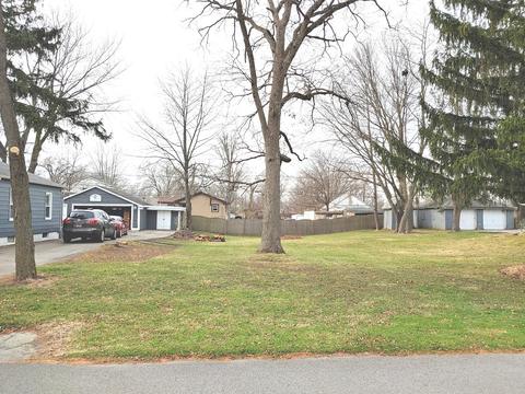 511 Mohawk St, Joliet, IL 60432 photo 3
