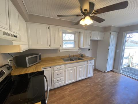 604 Assembly Pl, Dixon, IL 61021 photo 6