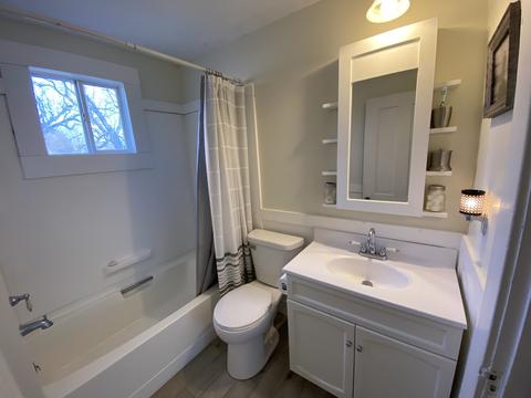 604 Assembly Pl, Dixon, IL 61021 photo 9