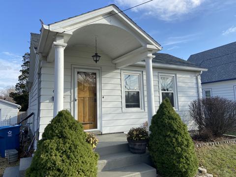 604 Assembly Pl, Dixon, IL 61021 photo 2