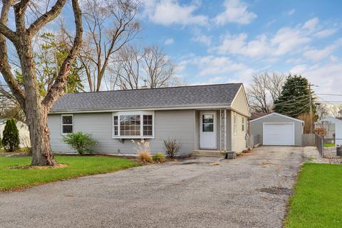 4217 Clearview Dr, Mchenry, IL 60050 photo 1