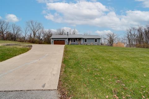 18428 Tomahawk Trl, Danvers, IL 61732 photo 5
