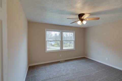 18428 Tomahawk Trl, Danvers, IL 61732 photo 18