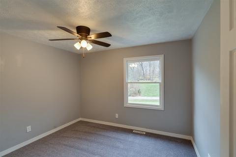 18428 Tomahawk Trl, Danvers, IL 61732 photo 13
