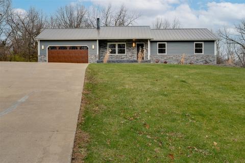 18428 Tomahawk Trl, Danvers, IL 61732 photo 2