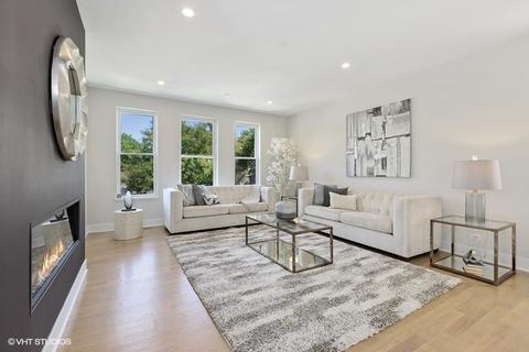 719 E 48th St, Chicago, IL 60615 photo 5