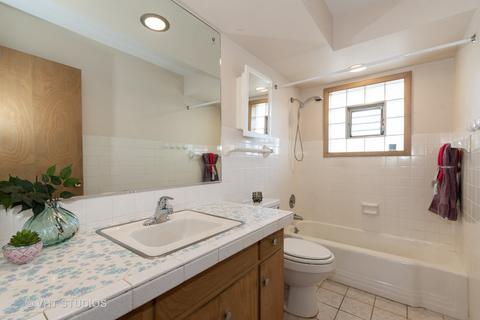 120 N Hickory Ave, Bartlett, IL 60103 photo 5