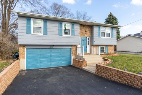 1704 E Grand Ave, Lindenhurst, IL 60046 photo 1