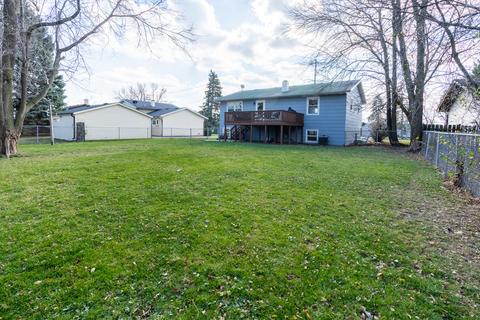 1704 E Grand Ave, Lindenhurst, IL 60046 photo 14
