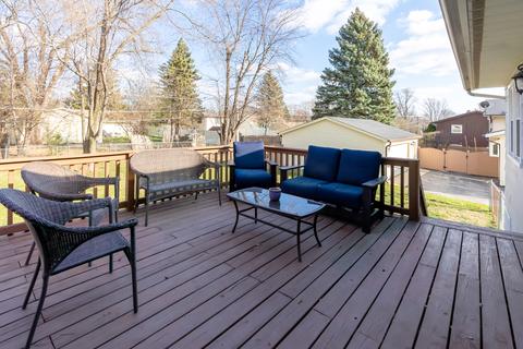 1704 E Grand Ave, Lindenhurst, IL 60046 photo 13