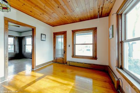 1000 Augusta Ave, Elgin, IL 60120 photo 3