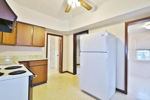 421 Vine St, Morris, IL 60450 photo 17