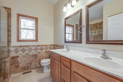 707 W Dowell Rd, Mchenry, IL 60051 photo 8