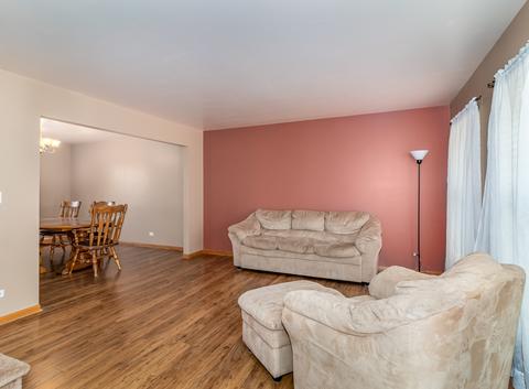 200 Alexis St, Plano, IL 60545 photo 4