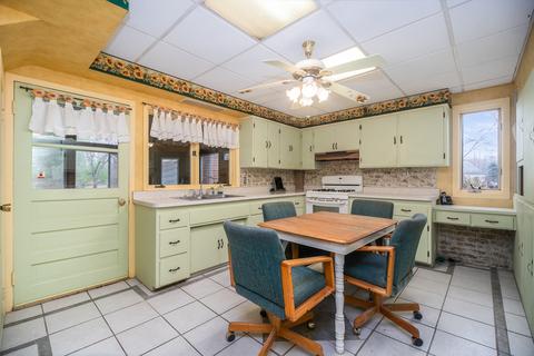 2533 Colby Dr, Mchenry, IL 60050 photo 8