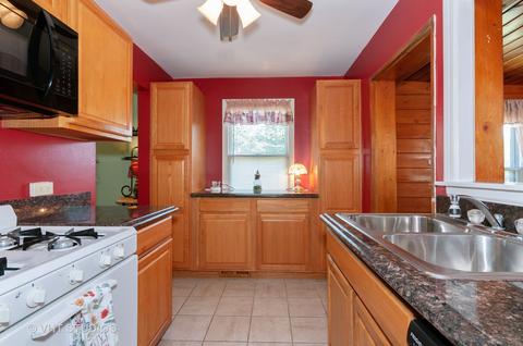 430 Delles Rd, Wheaton, IL 60187 photo 9