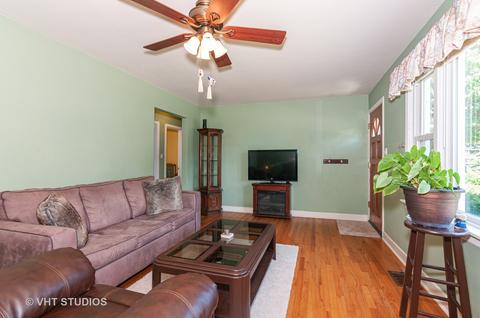 430 Delles Rd, Wheaton, IL 60187 photo 11