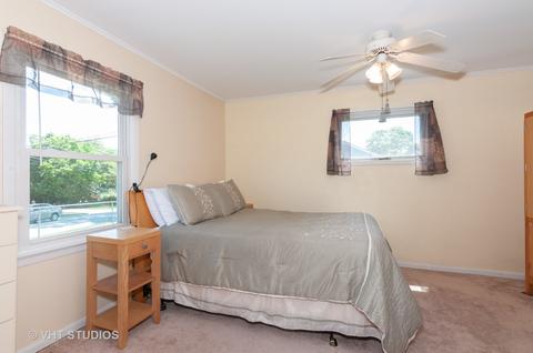 430 Delles Rd, Wheaton, IL 60187 photo 5