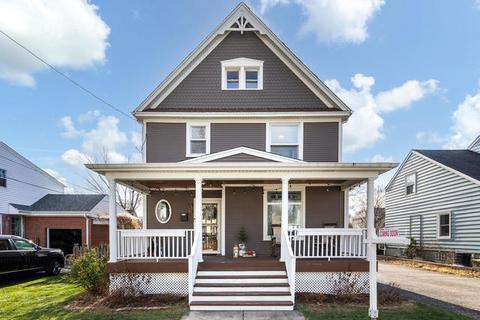 318 E Franklin St, Wheaton, IL 60187 photo 1