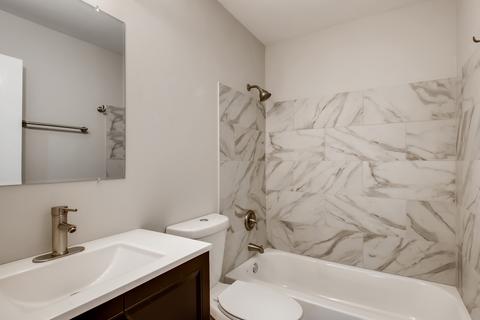 1586 Brookside Dr, Hoffman Estates, IL 60169 photo 17