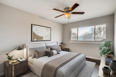 1586 Brookside Dr, Hoffman Estates, IL 60169 photo 15