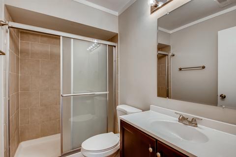 1586 Brookside Dr, Hoffman Estates, IL 60169 photo 22