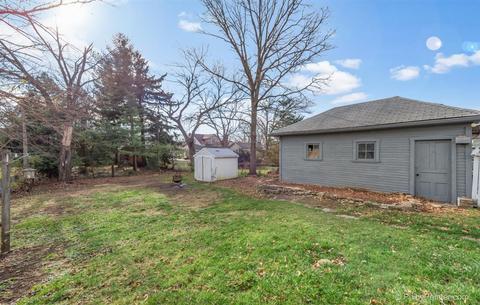 447 Washburn St, Elgin, IL 60123 photo 28