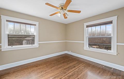 447 Washburn St, Elgin, IL 60123 photo 15