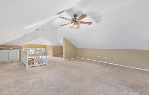447 Washburn St, Elgin, IL 60123 photo 17