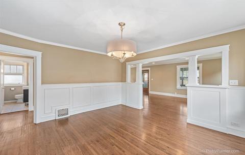 447 Washburn St, Elgin, IL 60123 photo 7