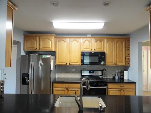 731 Ascot Ct, Hoffman Estates, IL 60169 photo 8