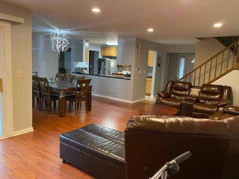 731 Ascot Ct, Hoffman Estates, IL 60169 photo 5