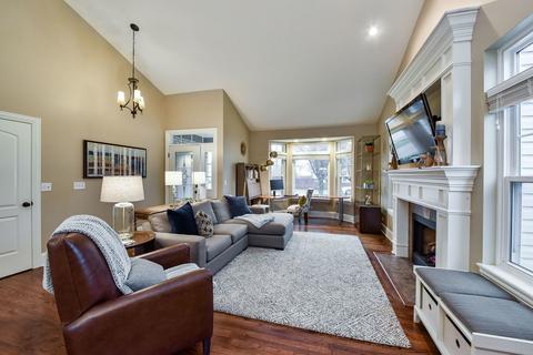 1938 Pointe Blvd, Aurora, IL 60504 photo 4