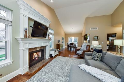 1938 Pointe Blvd, Aurora, IL 60504 photo 5