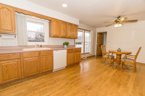 750 Eggerding Dr, Addison, IL 60101 photo 9